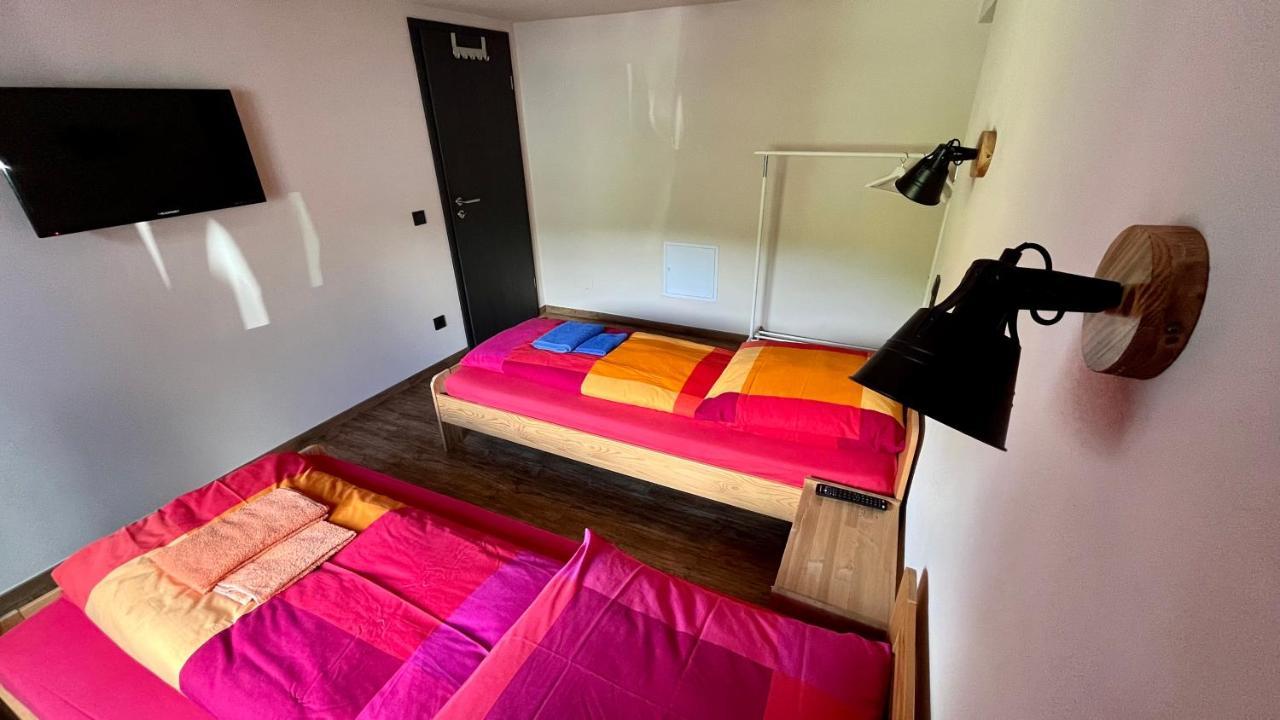 Bed and Breakfast Franky House Am Nuerburgring Quiddelbach Esterno foto